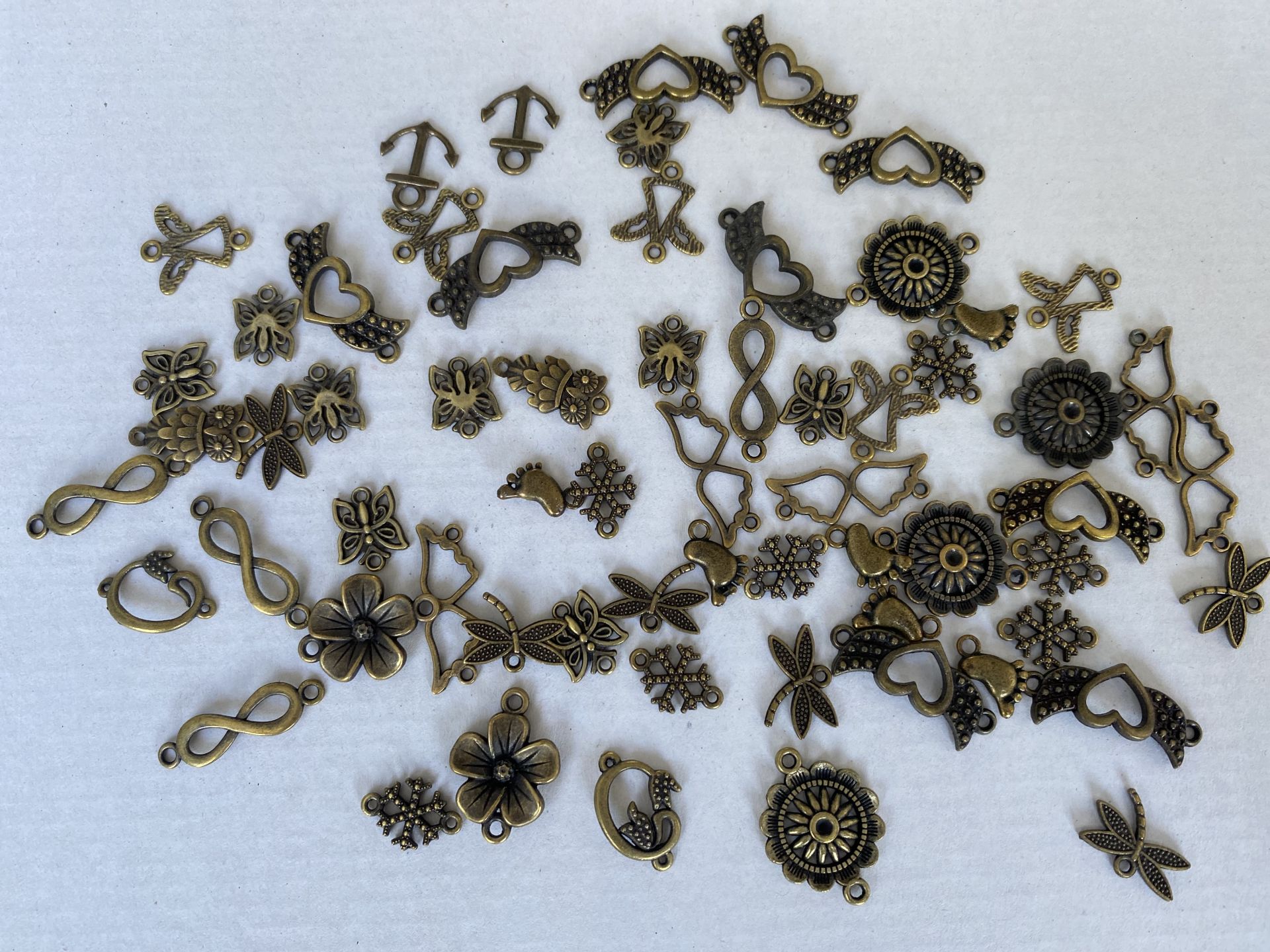 250 adet Minik aparat süsleri