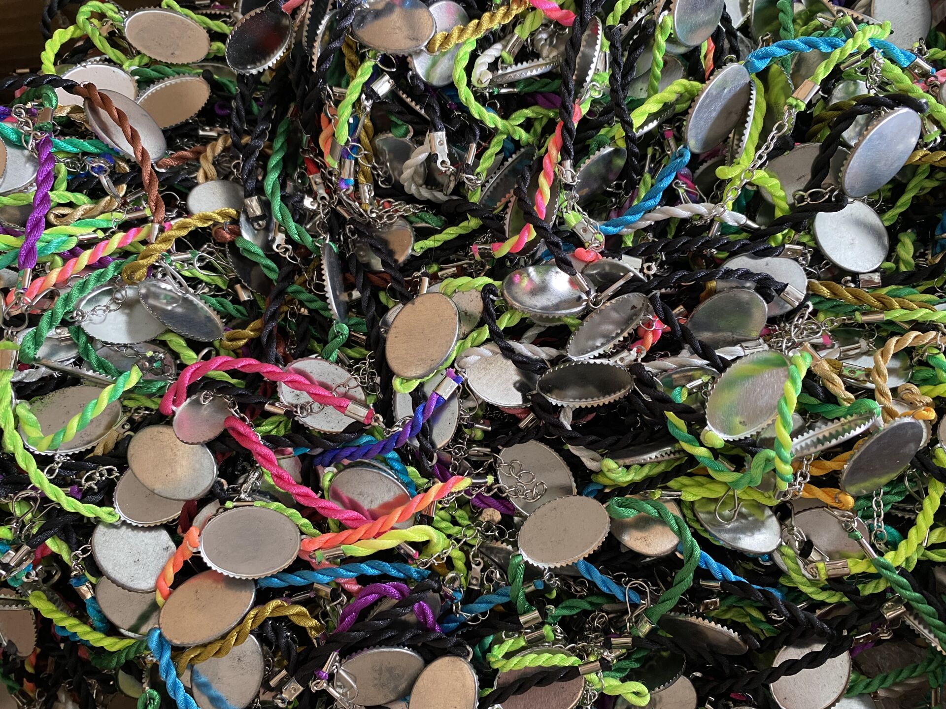 10 adet ipli bileklik